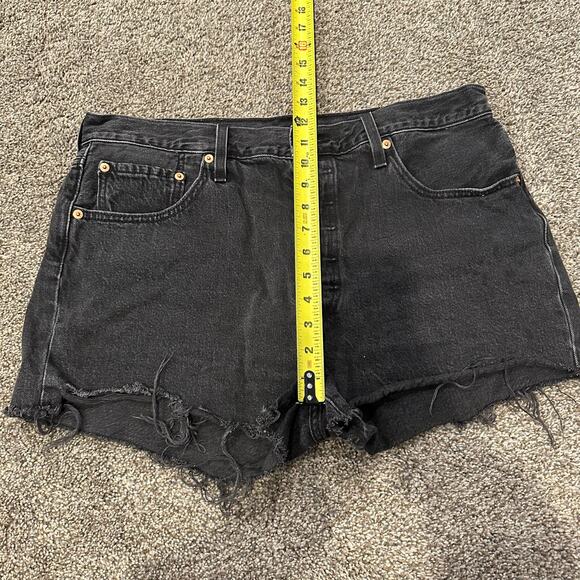 LEVI'S Women's 501 Original Fit High Rise Shorts Size 33 In Black - Picture 7 of 11